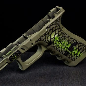 glock-grip-frame-cerakote-1-laser-two-tone-stippling-cobra-snake-schlange-laserstippling-glock-griffstück-by-verex-tactical