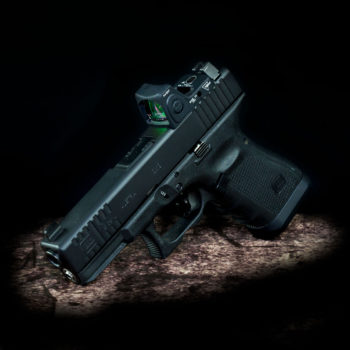 Glock-19-Front-serrations-fräsen-rotpunktivisier-red-dot-cut-trijicon-co-whitness-waffe-bearbeiten-waffentuning-österreich-deutschland